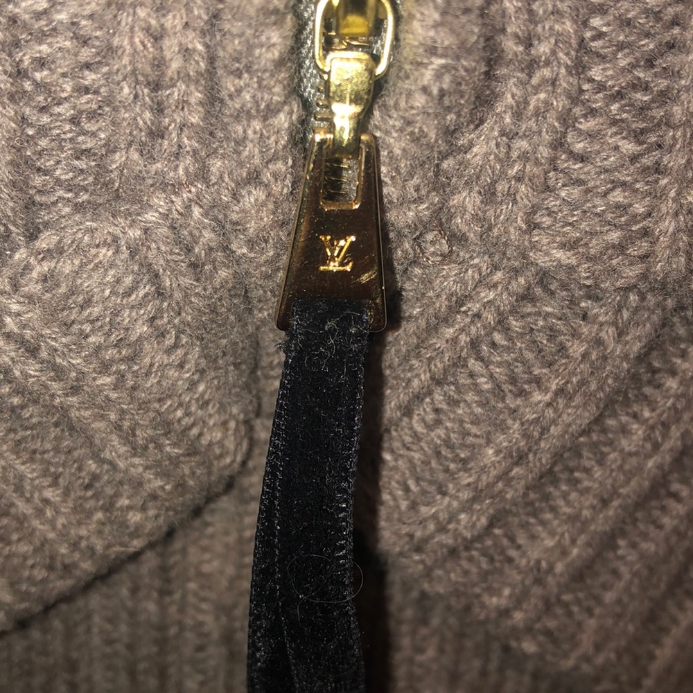 🎉HP🎉 Louis Vuitton Dress 👗 TRADE??? - Picture 5 of 8